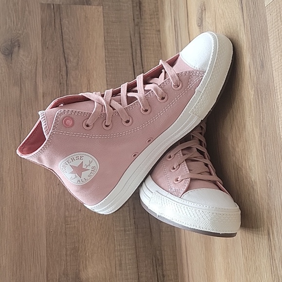 Converse high top Brand new. - Picture 6 of 13